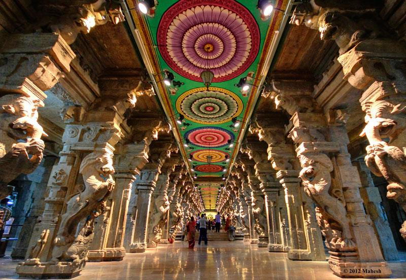 Meenakshi Amman Temple in Madurai, one of the most famous temples in Tamil Nadu with magnificent Dravidian architecture.